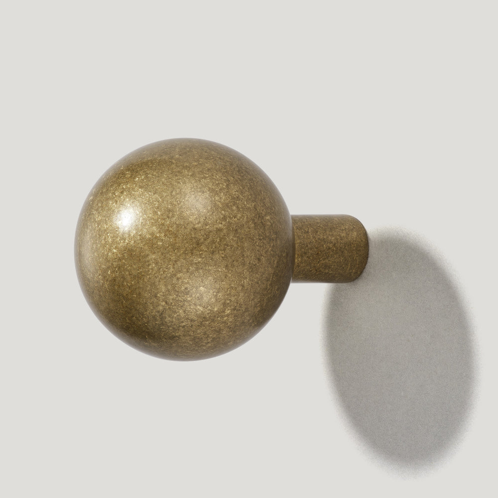 HALLEY Sphere Hook - Aged Brass