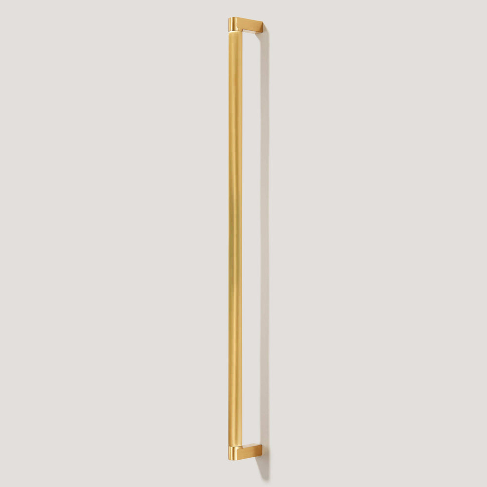 BECKER Closet Bar Handle - Brass