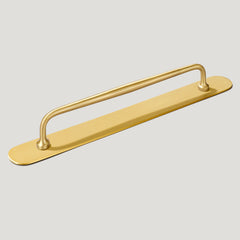 Plank Hardware Cabinetry 111mm (96mm CC) / Handle with Backplate GRAYSON Traditional D-Bar Handle  - Brass