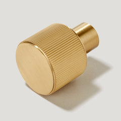 Plank Hardware Cabinetry LENNON Grooved Button Knob - Brass