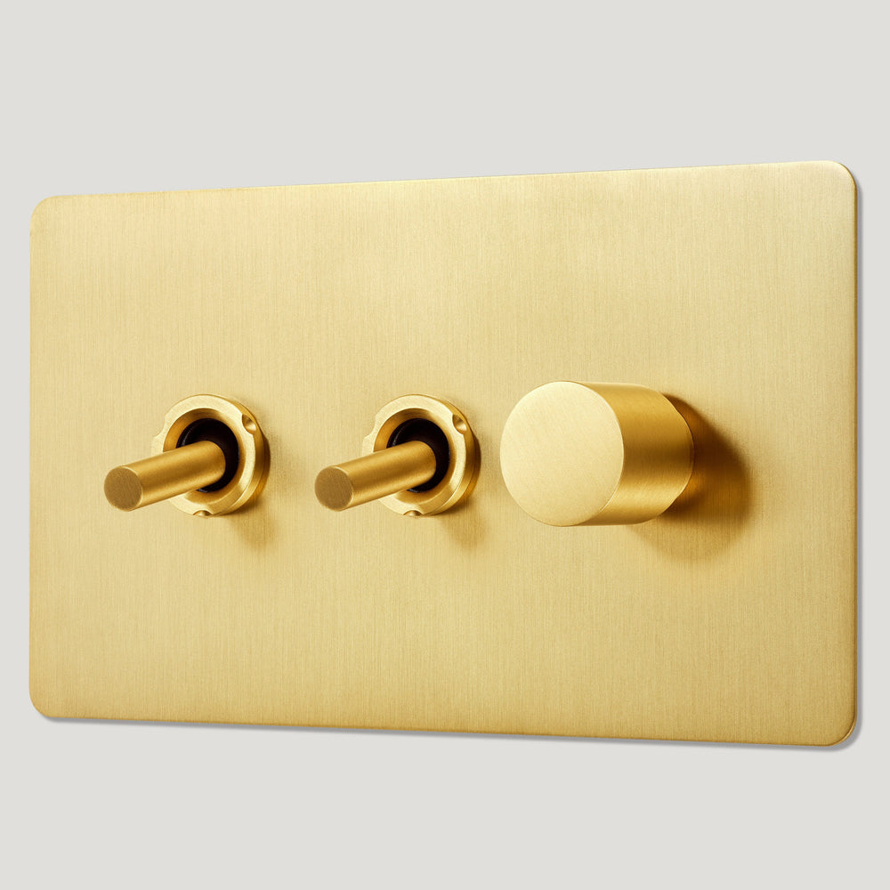 MAXWELL 3G Smooth Mixed Light Switch 2 Toggle / 1 Dimmer - Brass