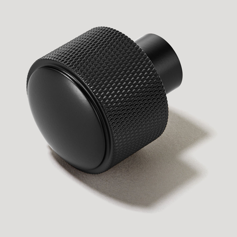 HUMBOLDT Knurled Button Knob - Black